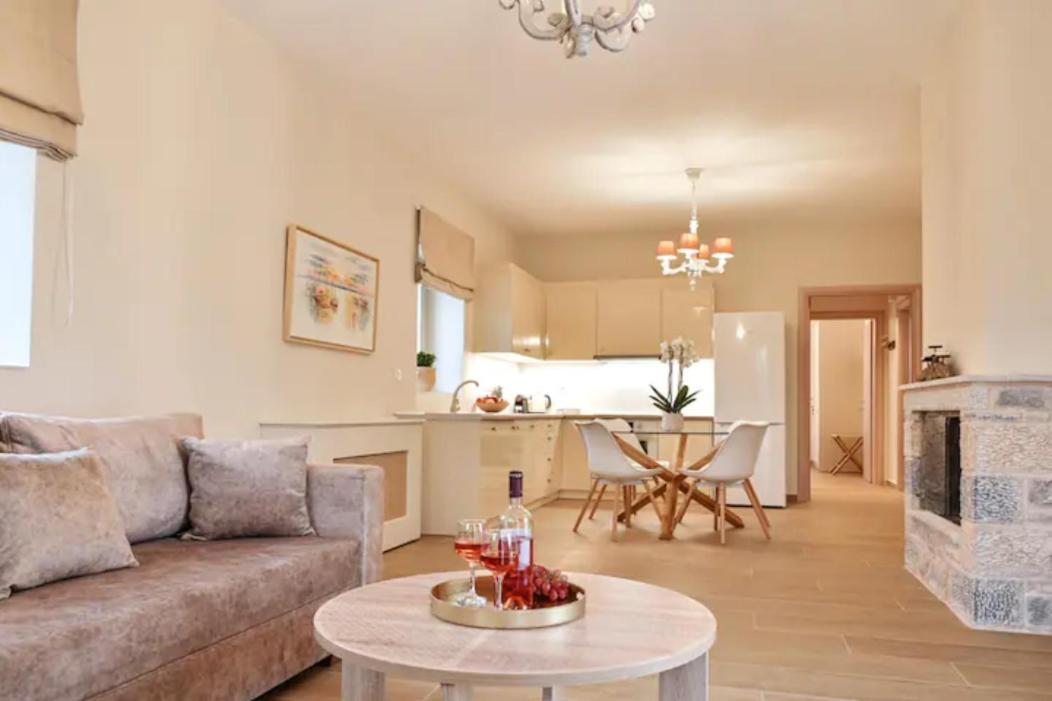 Holiday home Efmar Exclusive Residences Gythio